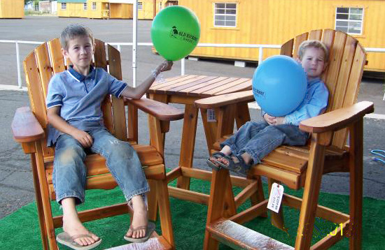 Edwin told us this picture is "a couple of grandkids enjoying fine furniture." Cute.
